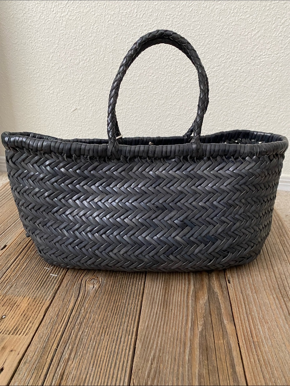 Dragon Diffusion Triple Jump Small Marine Woven Leather Bag. NWT. - Picture 2 of 11